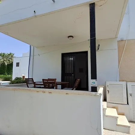 Apartmán 30meters From The Sea In Larnaca Voroklini