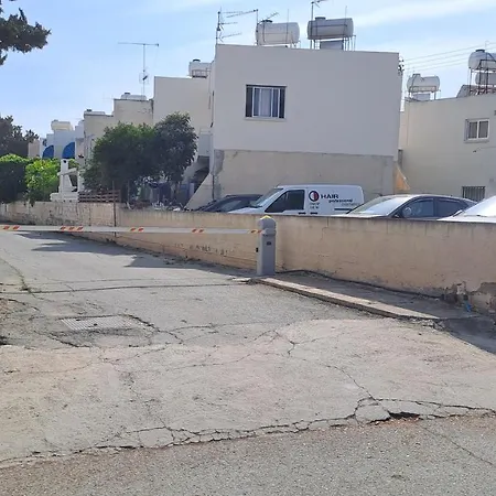 Lejlighed Seaside 2br 30m From Sea & Free Parking Oroklini