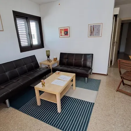 Apartment 30meters From The Sea In Larnaca *